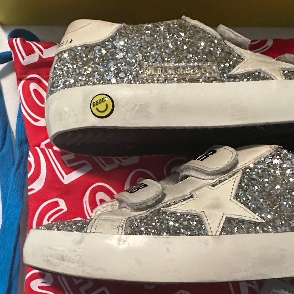 Golden Goose Kids Glitter Velcro Sneakers in Silver - Picture 6 of 11